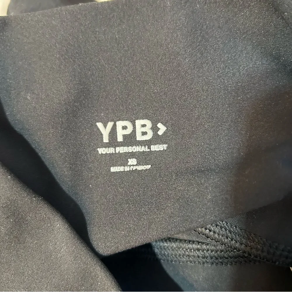 Abercrombie & Fitch YPB Black Pocket Biker Shorts Size XS Running Active Yoga
